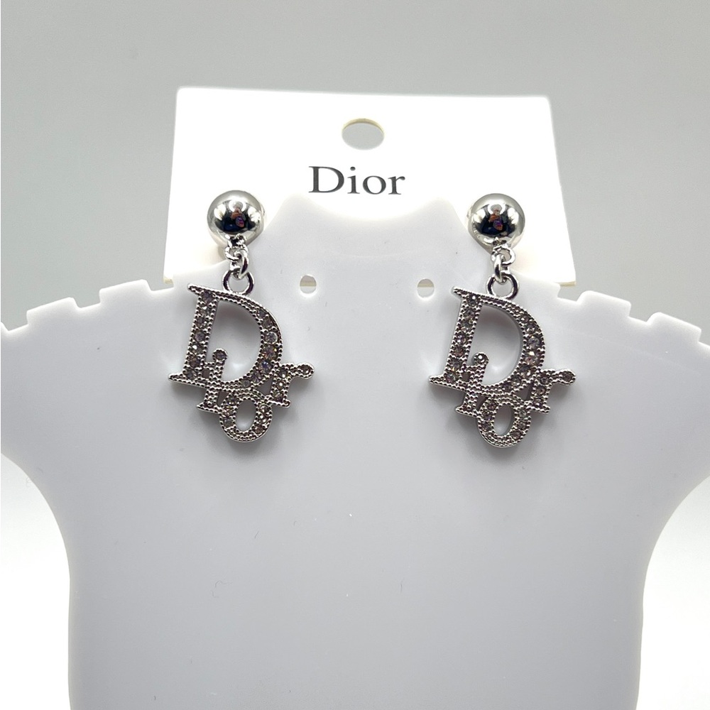 Dior Silver rhinestone earrings GWP beautiful hanoing logos